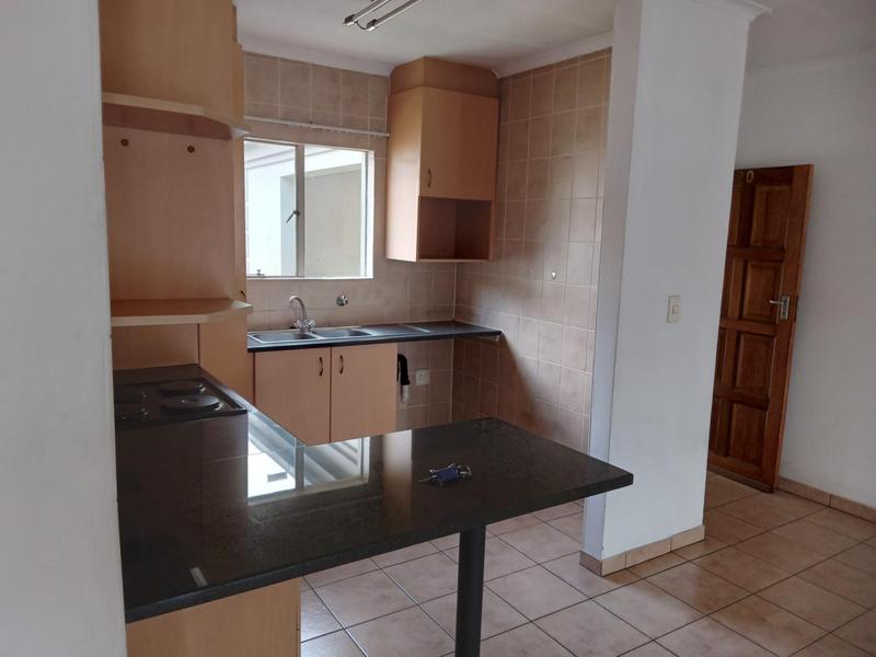 2 Bedroom Property for Sale in Oriel Gauteng