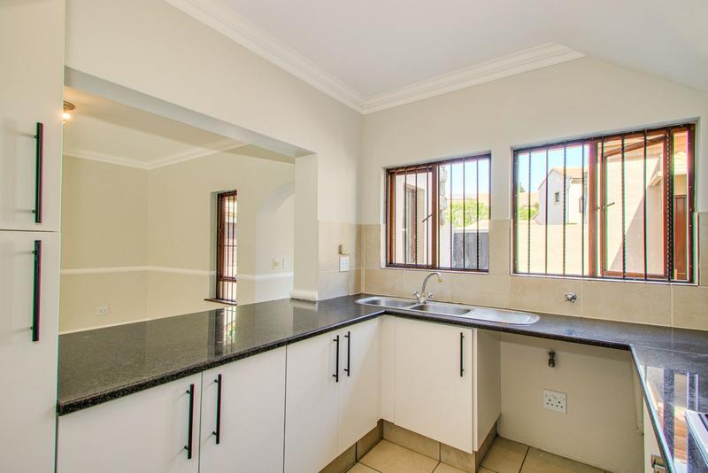 3 Bedroom Property for Sale in Lonehill Gauteng