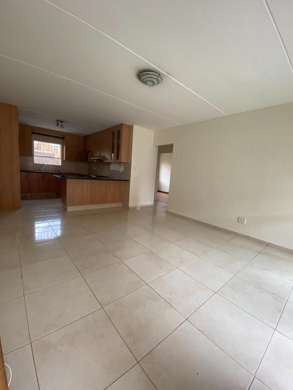 To Let 2 Bedroom Property for Rent in Vorna Valley Gauteng