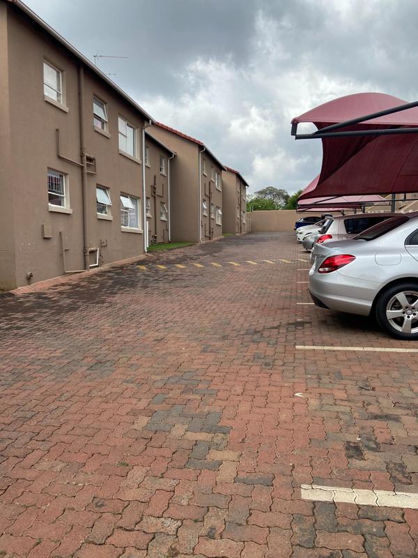 To Let 2 Bedroom Property for Rent in Vorna Valley Gauteng