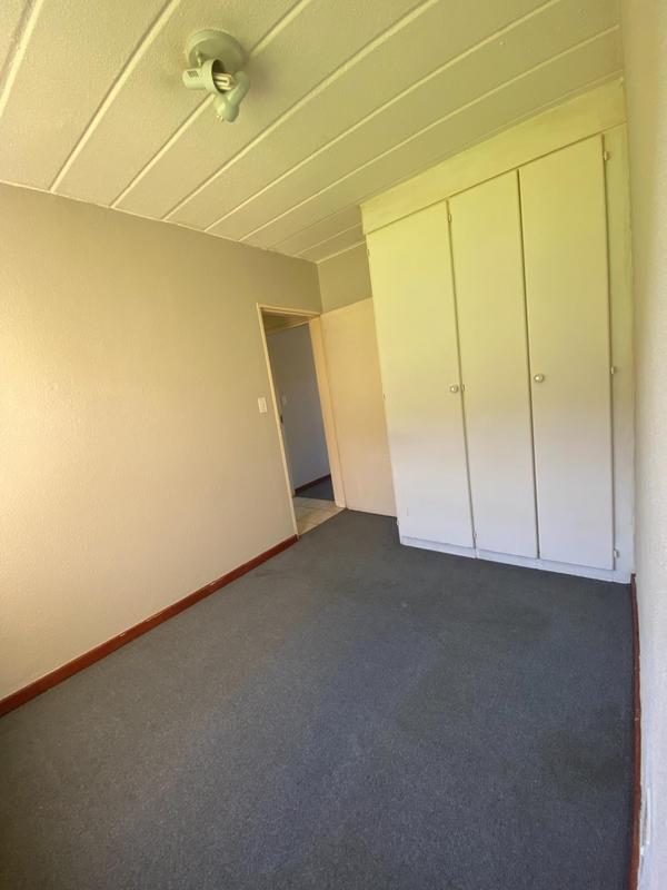 To Let 2 Bedroom Property for Rent in Vorna Valley Gauteng