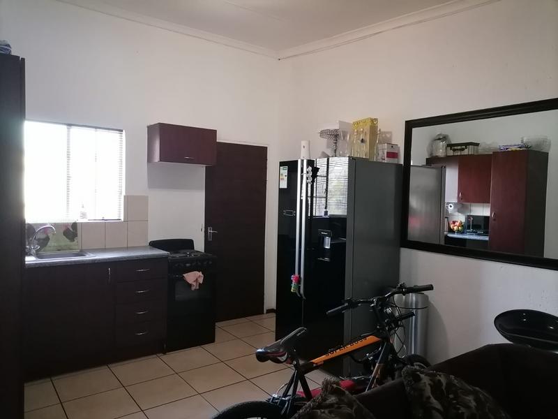 To Let 2 Bedroom Property for Rent in Jatniel Gauteng