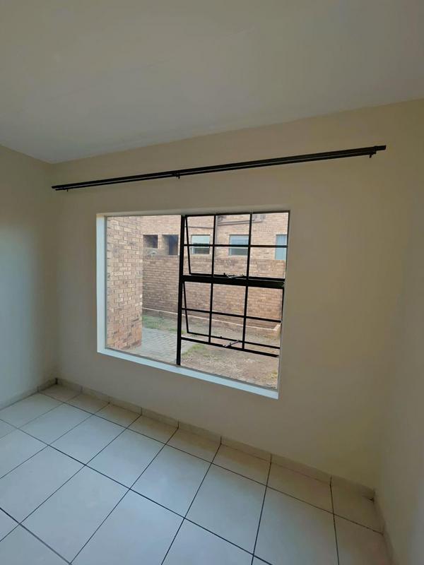 To Let 2 Bedroom Property for Rent in Albemarle Gauteng