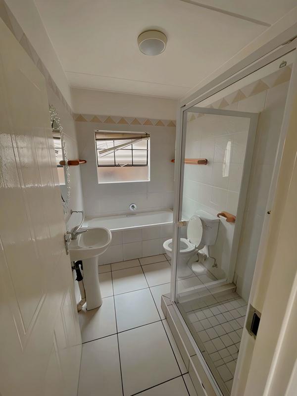 To Let 2 Bedroom Property for Rent in Albemarle Gauteng