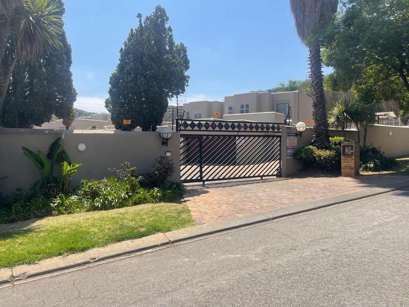 3 Bedroom Property for Sale in Bassonia Gauteng