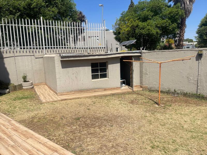 3 Bedroom Property for Sale in Bassonia Gauteng