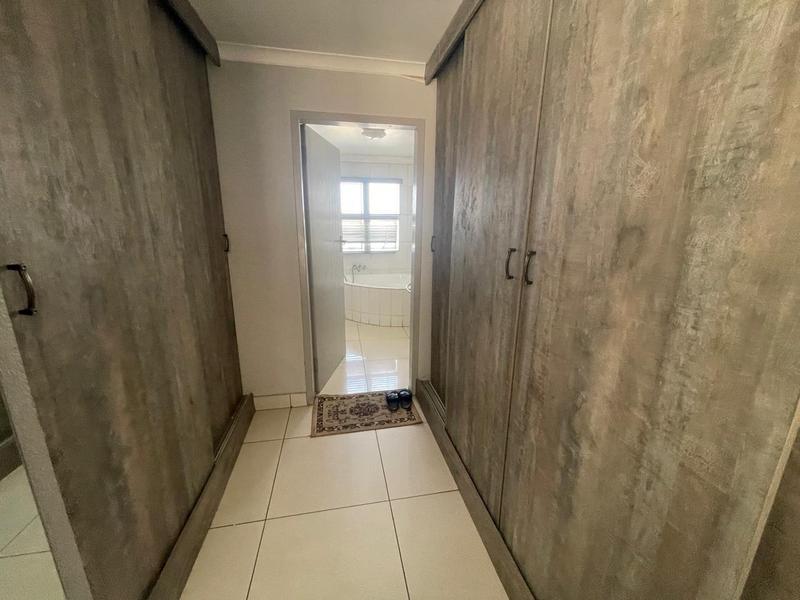 3 Bedroom Property for Sale in Bassonia Gauteng