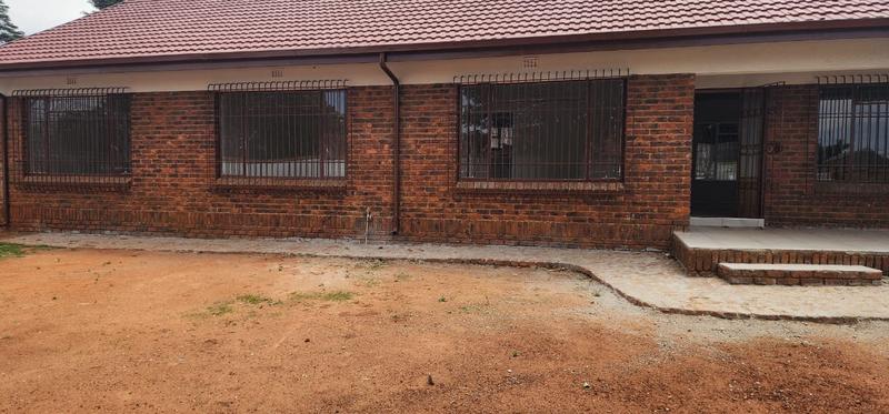 To Let 3 Bedroom Property for Rent in Birch Acres Gauteng