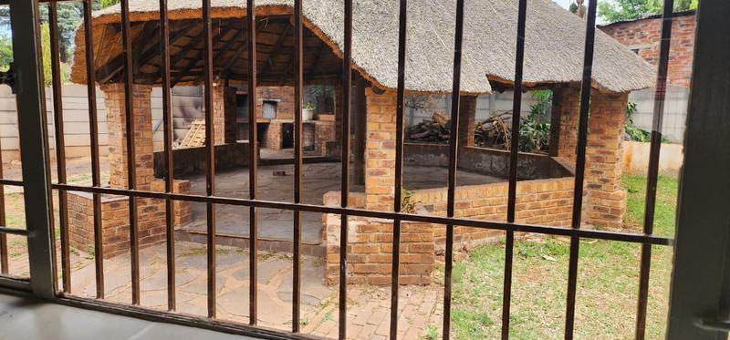 To Let 3 Bedroom Property for Rent in Birch Acres Gauteng