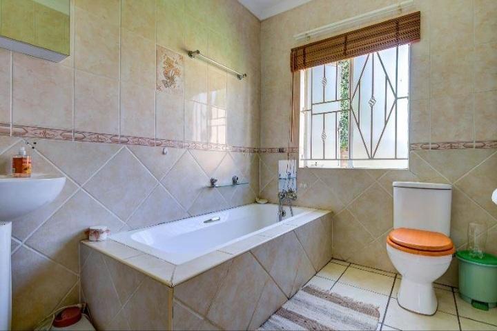 To Let 3 Bedroom Property for Rent in Terenure Gauteng