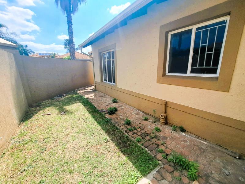 3 Bedroom Property for Sale in Amberfield Gauteng