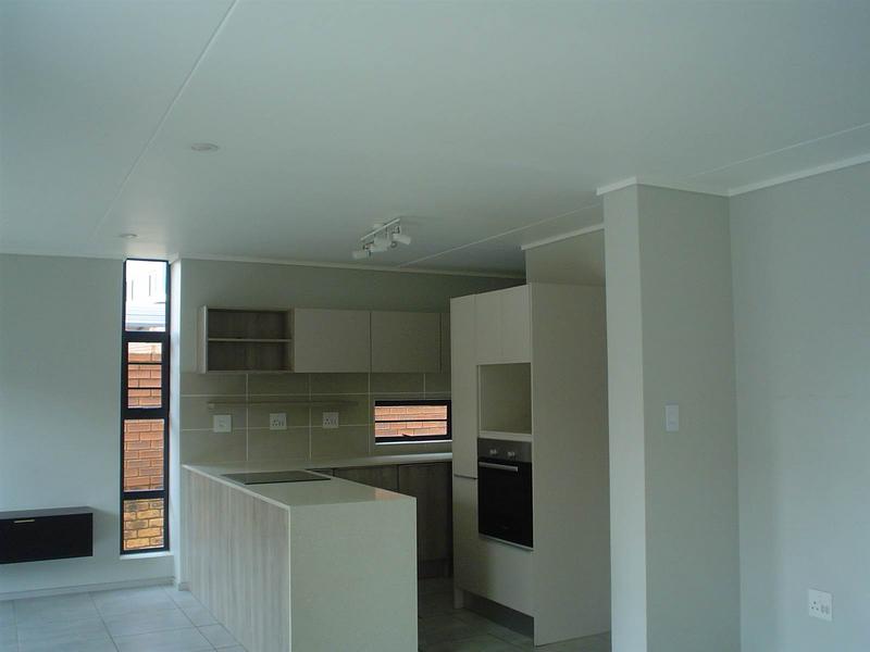 3 Bedroom Property for Sale in Amberfield Gauteng