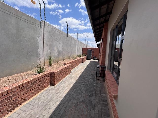 3 Bedroom Property for Sale in Six Fountains Residential Estate Gauteng