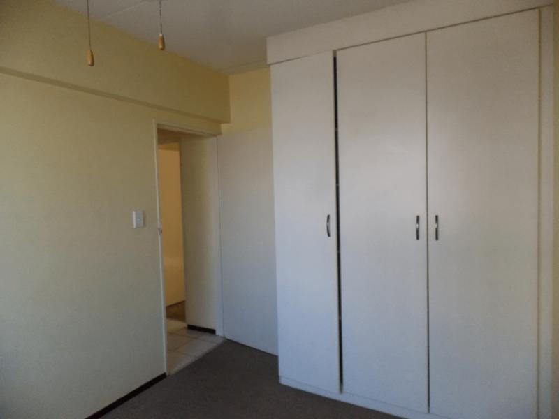 To Let 2 Bedroom Property for Rent in Bardene Gauteng