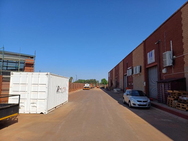 To Let commercial Property for Rent in Hennopspark Gauteng