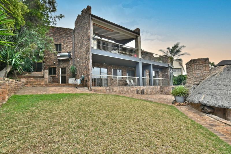 3 Bedroom Property for Sale in Bassonia Gauteng