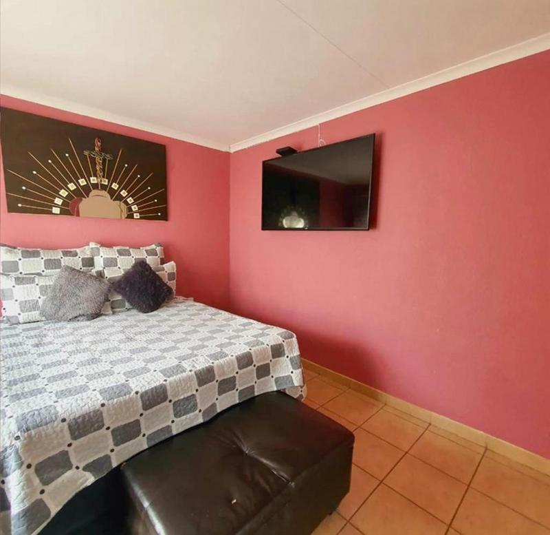 3 Bedroom Property for Sale in Amandasig Gauteng