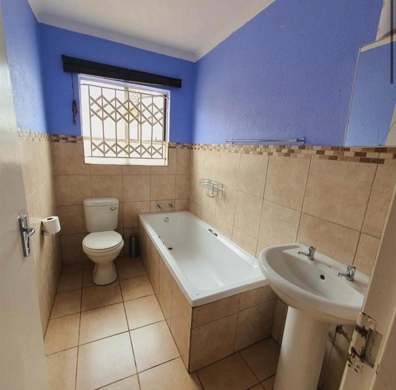 3 Bedroom Property for Sale in Amandasig Gauteng