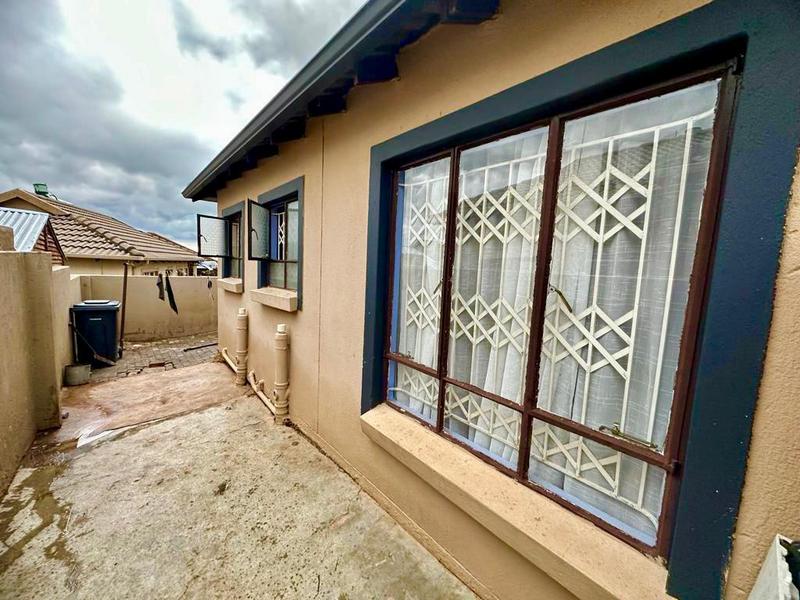 3 Bedroom Property for Sale in Amandasig Gauteng