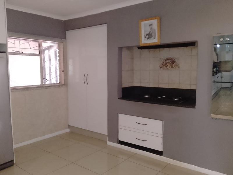 4 Bedroom Property for Sale in Petersfield Gauteng