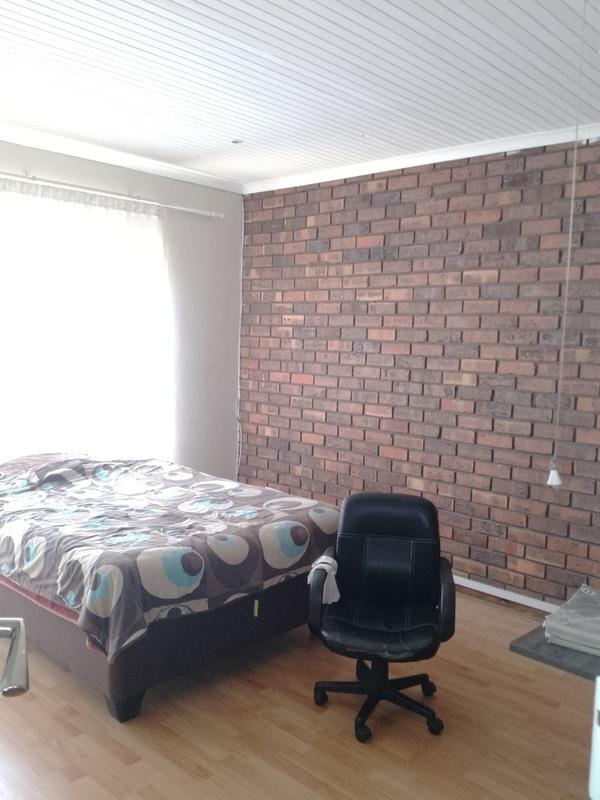 4 Bedroom Property for Sale in Petersfield Gauteng