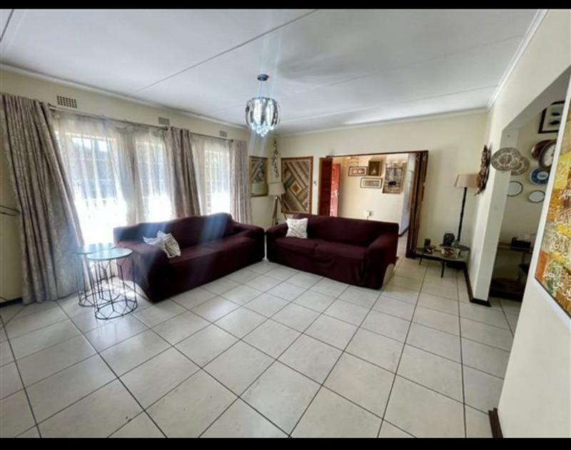 7 Bedroom Property for Sale in Kelvin Gauteng