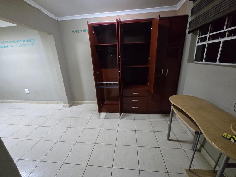 7 Bedroom Property for Sale in Kelvin Gauteng