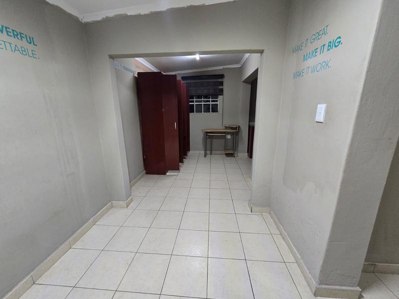 7 Bedroom Property for Sale in Kelvin Gauteng