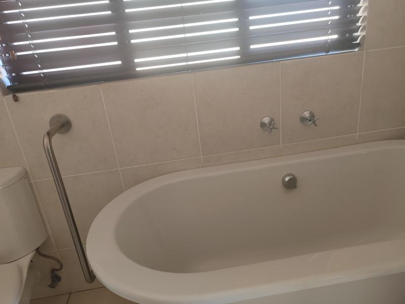 To Let 2 Bedroom Property for Rent in Solheim Gauteng