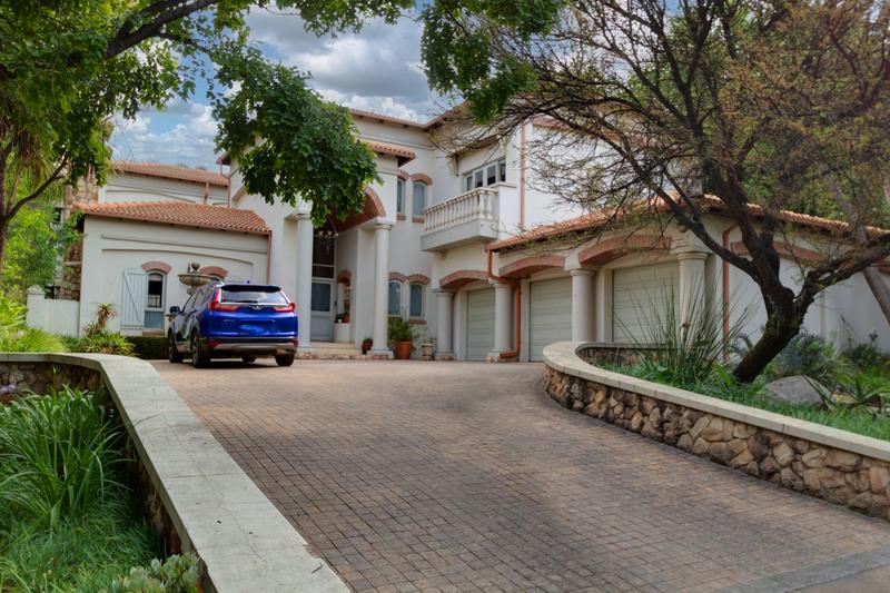 To Let 3 Bedroom Property for Rent in Fourways Gardens Gauteng