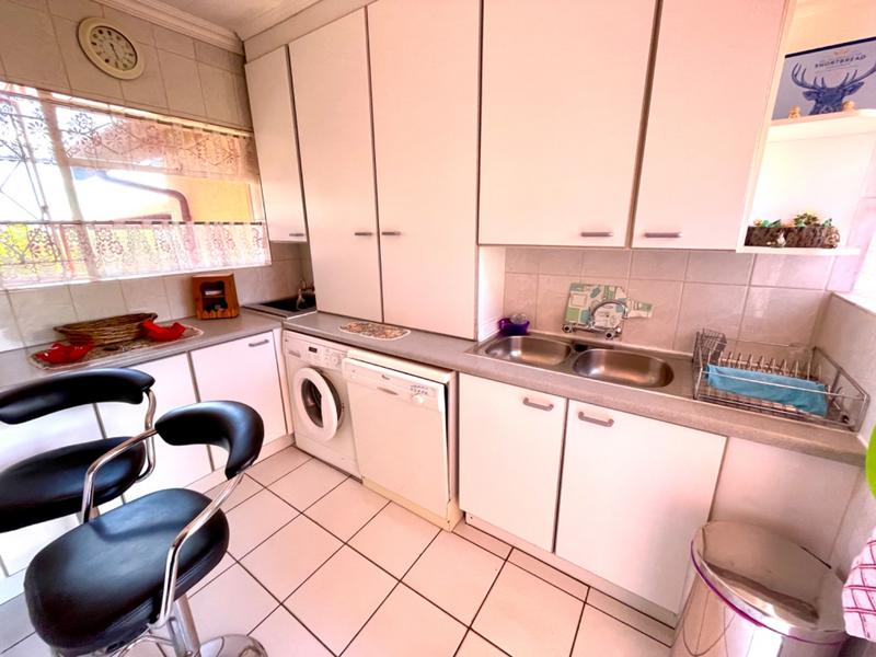 3 Bedroom Property for Sale in Rant En Dal Gauteng