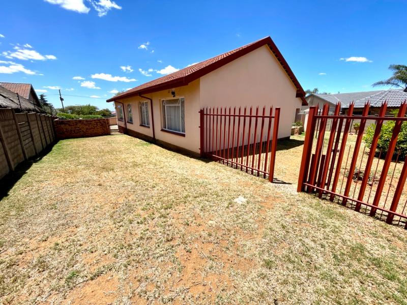 3 Bedroom Property for Sale in Rant En Dal Gauteng