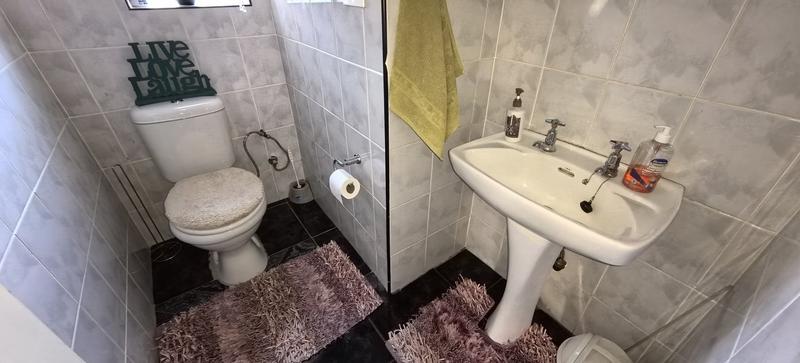 4 Bedroom Property for Sale in Witpoortjie Gauteng