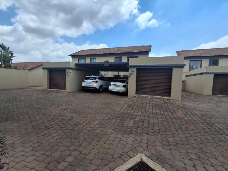 To Let 2 Bedroom Property for Rent in Annlin Gauteng