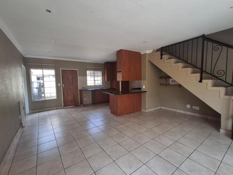 To Let 2 Bedroom Property for Rent in Annlin Gauteng