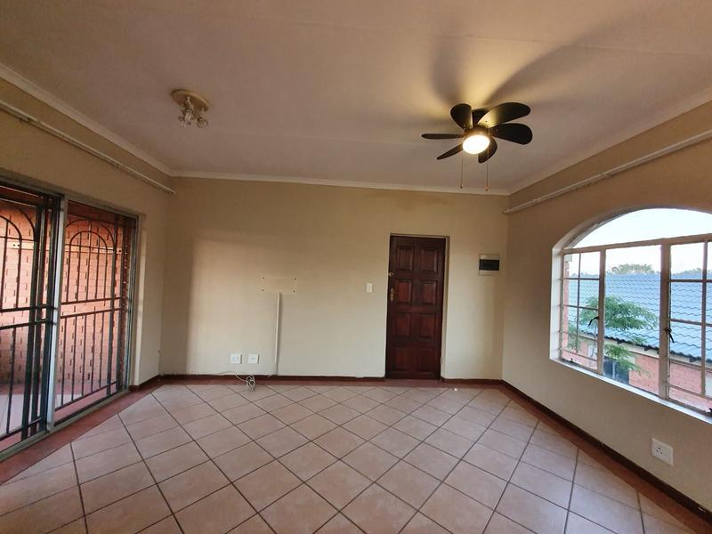 To Let 2 Bedroom Property for Rent in Mooikloof Ridge Gauteng