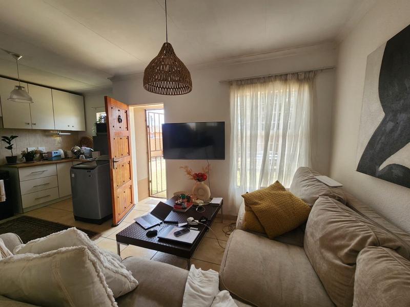 3 Bedroom Property for Sale in Aureus Gauteng