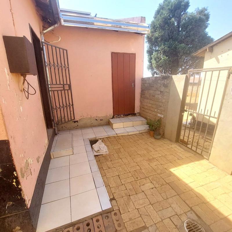 3 Bedroom Property for Sale in Palm Springs Gauteng