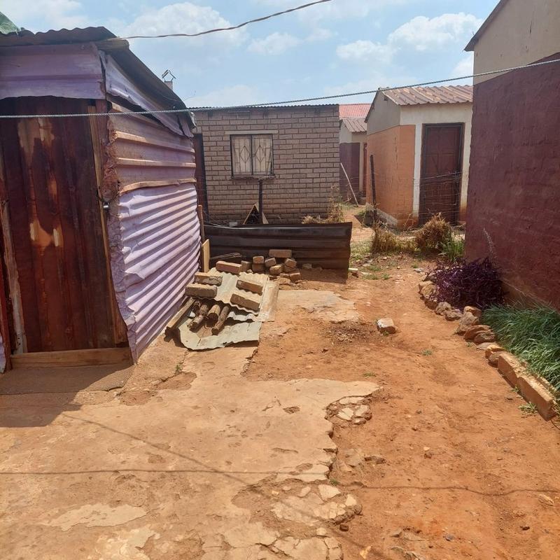 2 Bedroom Property for Sale in Rondebult Gauteng