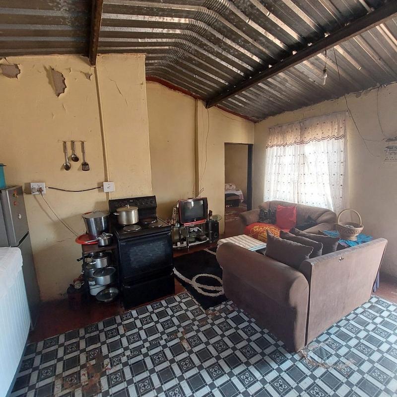 2 Bedroom Property for Sale in Rondebult Gauteng