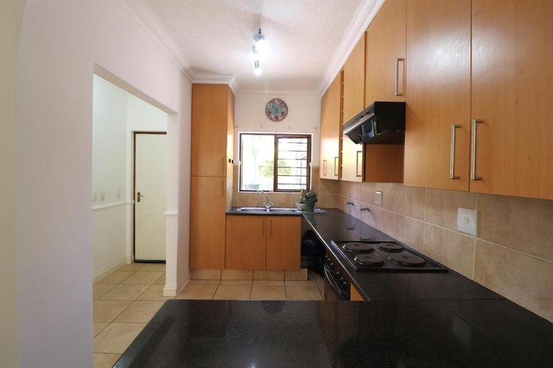 2 Bedroom Property for Sale in Lonehill Gauteng