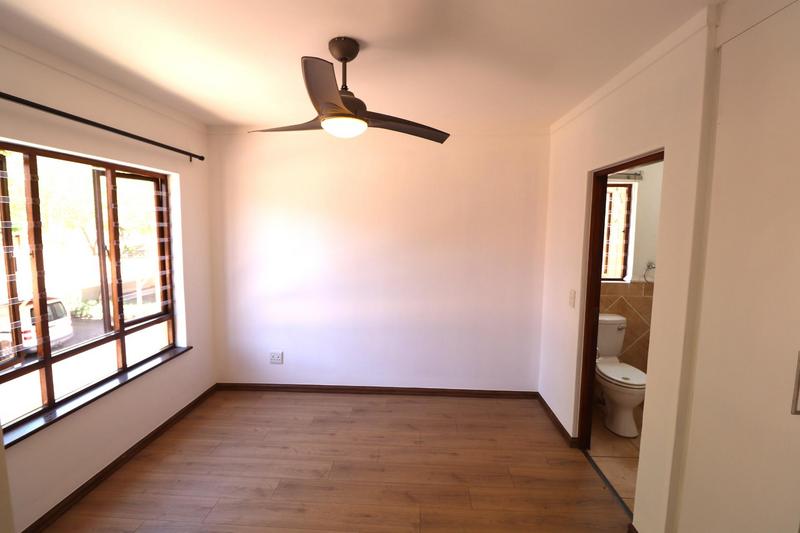 2 Bedroom Property for Sale in Lonehill Gauteng