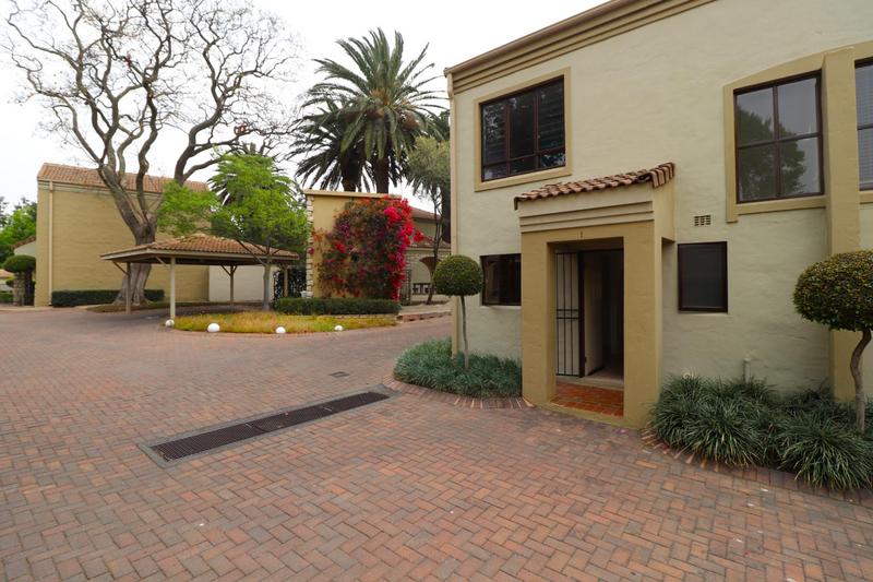 2 Bedroom Property for Sale in Lonehill Gauteng