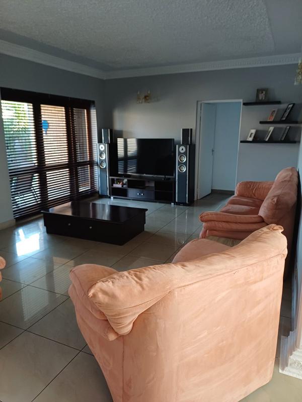 3 Bedroom Property for Sale in Mondeor Gauteng