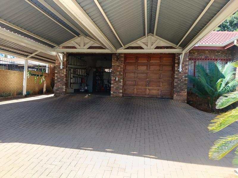 3 Bedroom Property for Sale in Montana Park Gauteng