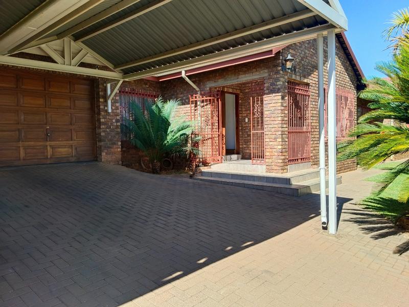 3 Bedroom Property for Sale in Montana Park Gauteng