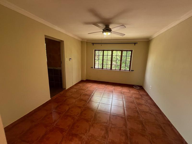 To Let 4 Bedroom Property for Rent in Nieuw Muckleneuk Gauteng