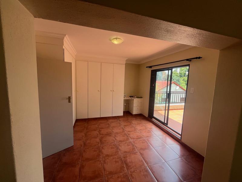 To Let 4 Bedroom Property for Rent in Nieuw Muckleneuk Gauteng