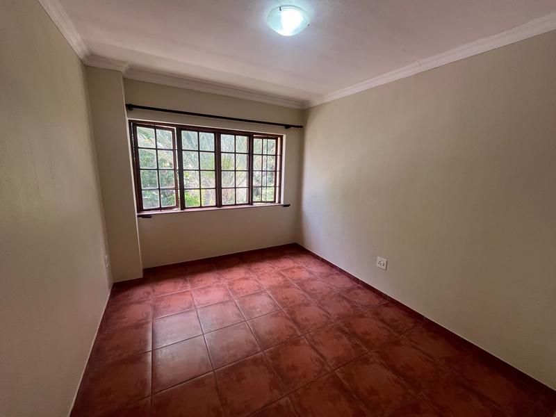 To Let 4 Bedroom Property for Rent in Nieuw Muckleneuk Gauteng