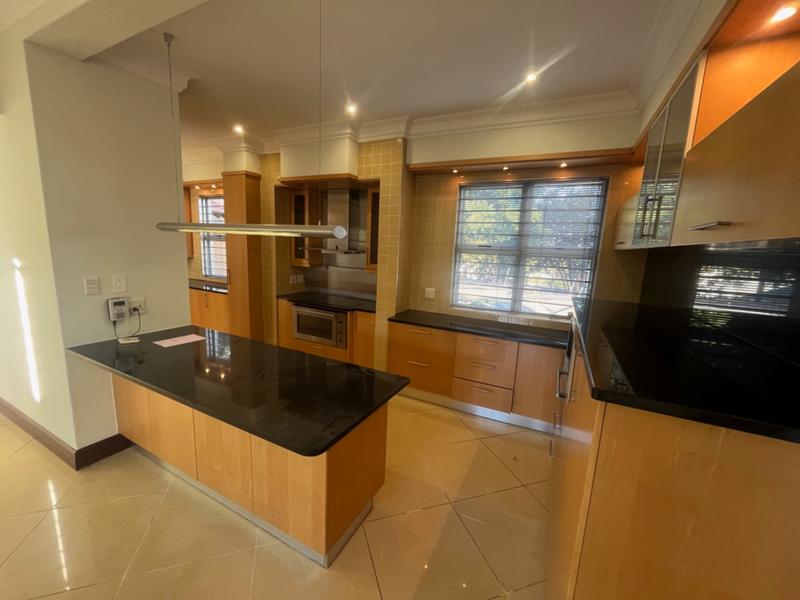 To Let 5 Bedroom Property for Rent in Waterkloof Ridge Gauteng